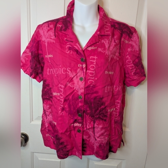 Island Traders Tops - VTG Island Traders Hawaiian Tropical Shirt Pink Men's M Short Sleeve Button Up
